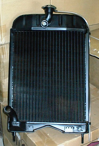 NEW RADIATOR FOR A 135 MF TRACTOR