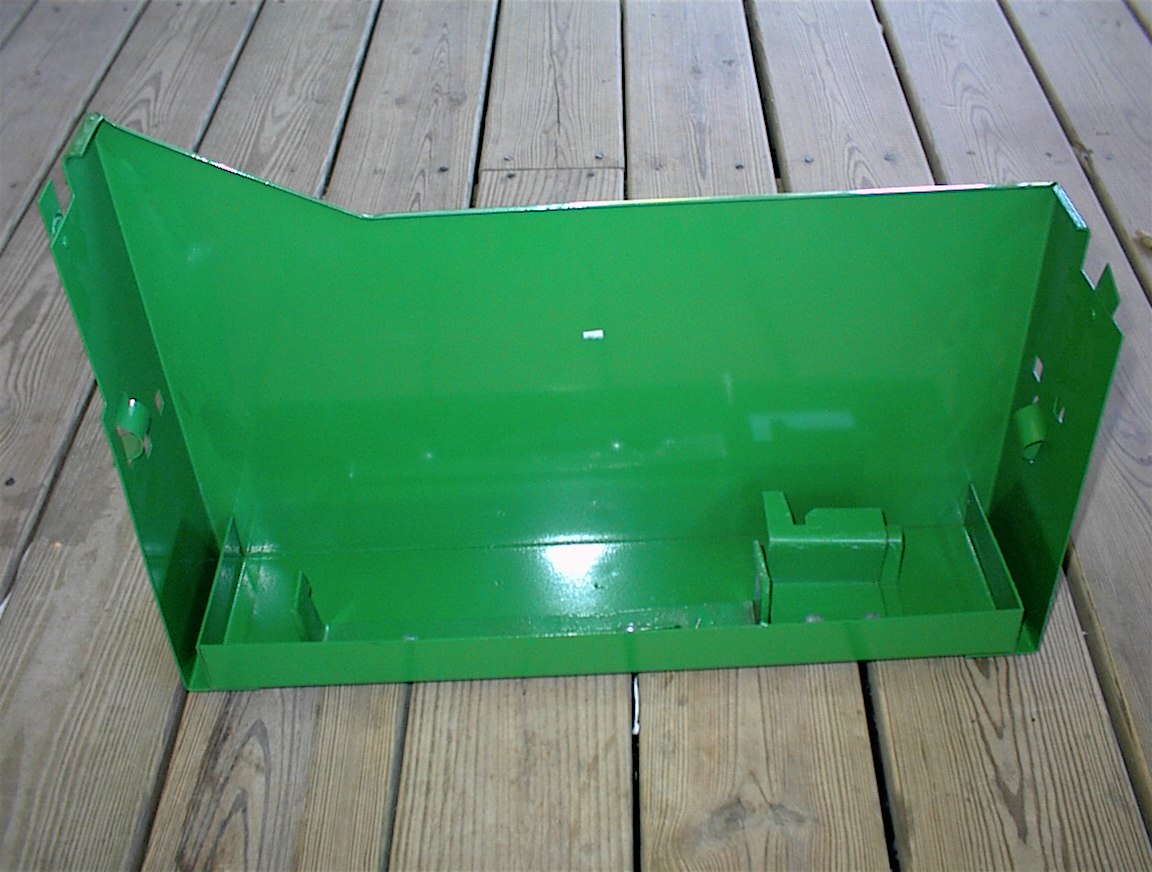 JOHN DEERE BATTERY BOX