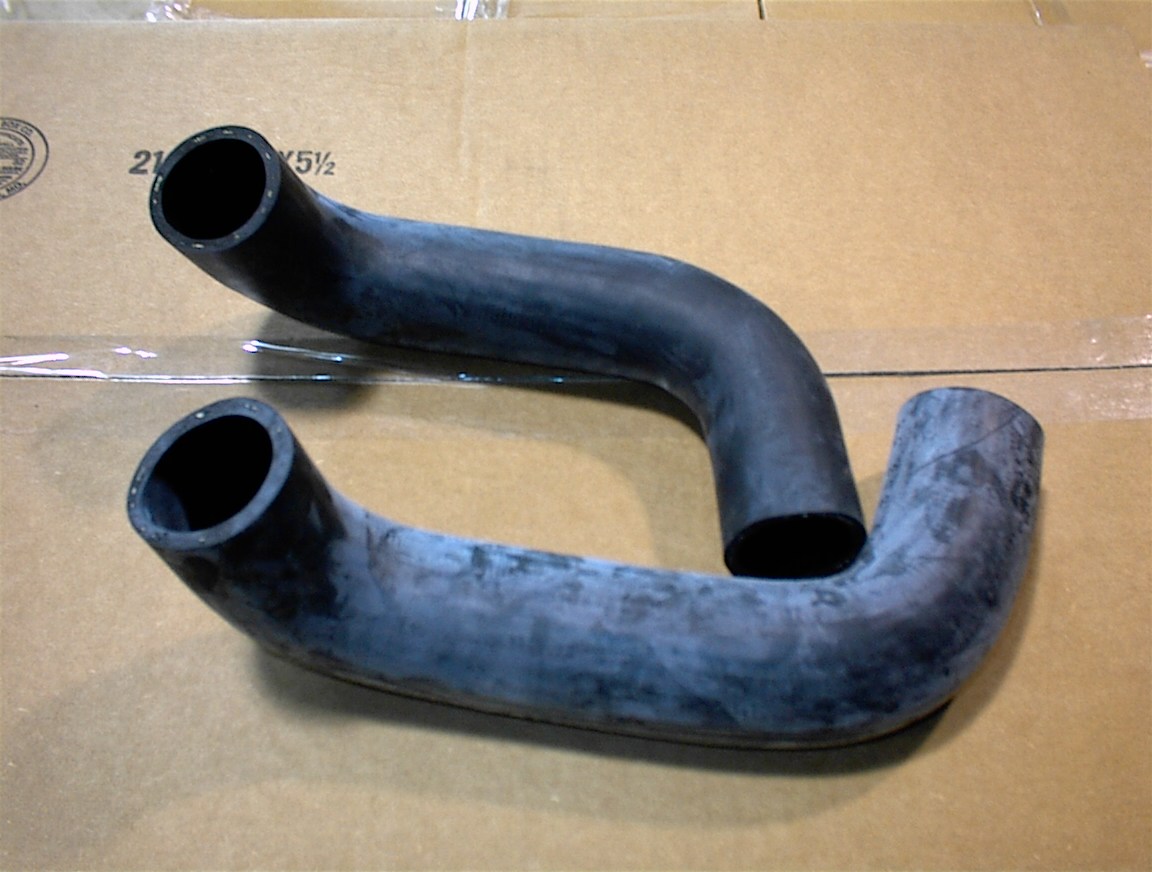 RADIATOR HOSE FOR FORD